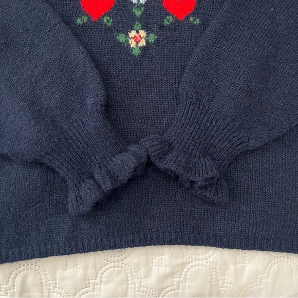 Old Navy Loose Crew-Neck Wool-Blend Heart Graphic Cropped Sweater Size L - Picture 11 of 16